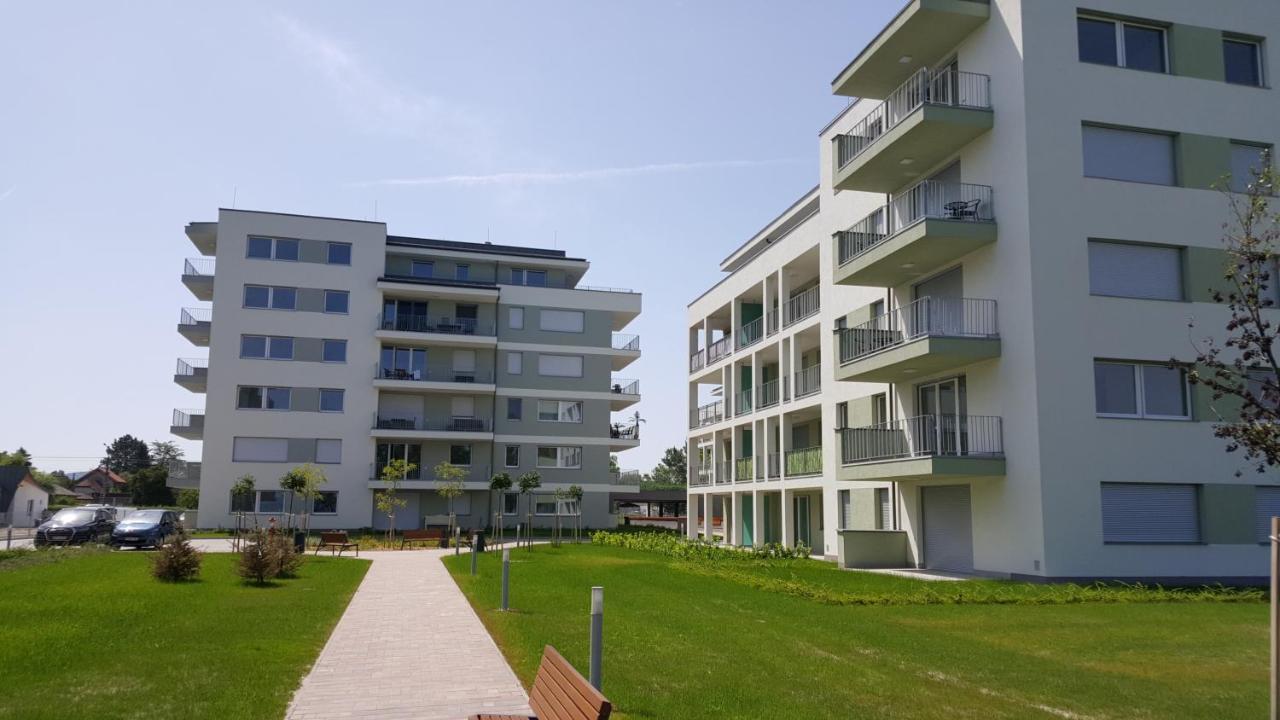 Lelle Resort B20 Balatonlelle Exterior foto