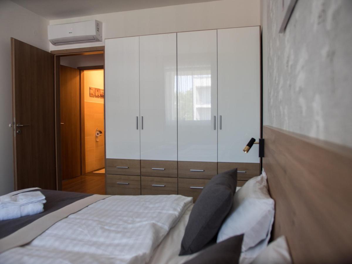 Lelle Resort B20 Balatonlelle Exterior foto
